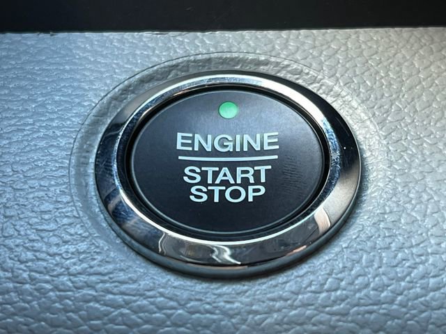 Certified 2022 Ford F450 Limited w/ FX4 Off-Road Package image 42