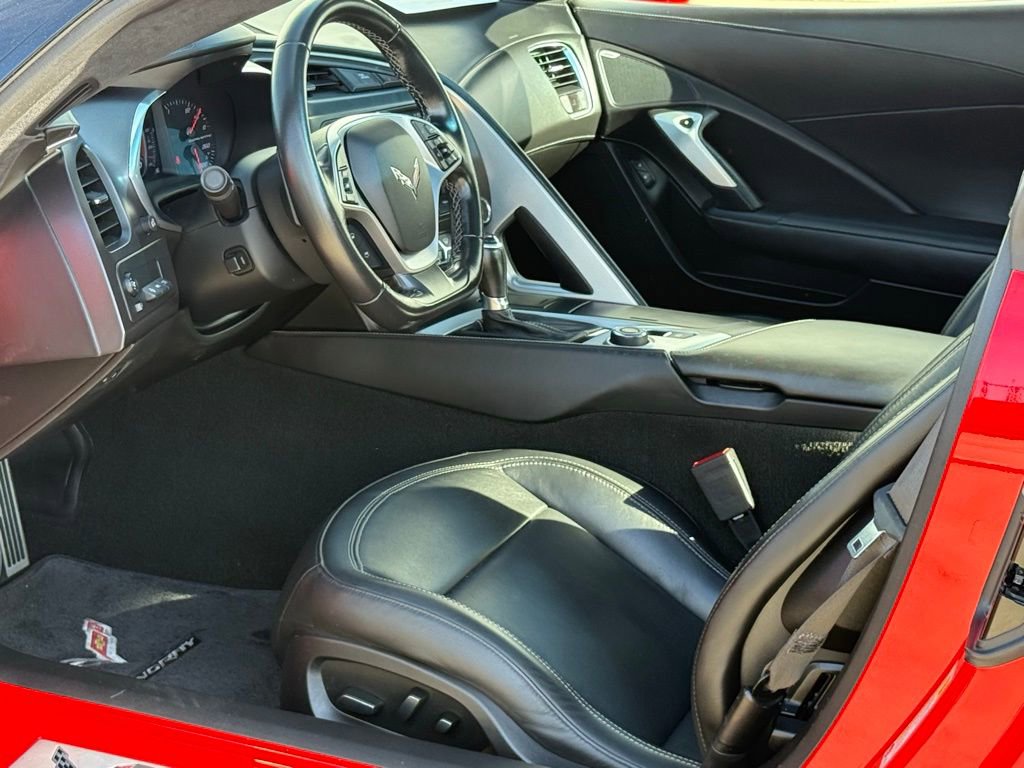 Used 2018 Chevrolet Corvette Stingray Coupe w/ 3LT Preferred Equipment Group image 8