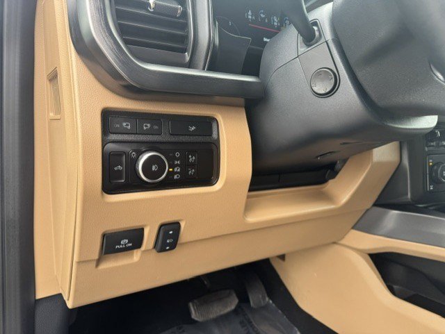 Certified 2023 Ford F350 Lariat w/ Chrome Package AWD/4WD image 18