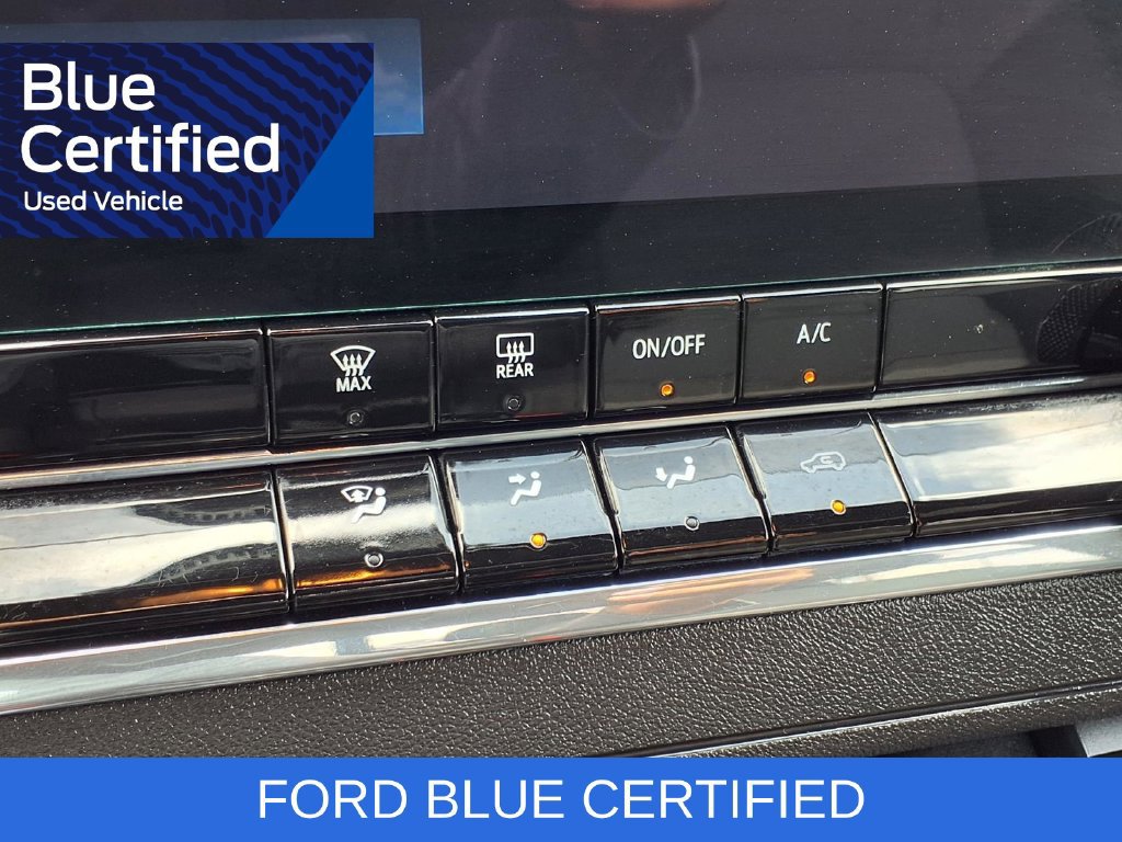 Used 2024 Chevrolet Colorado W/T w/ WT Convenience Package II AWD/4WD image 18