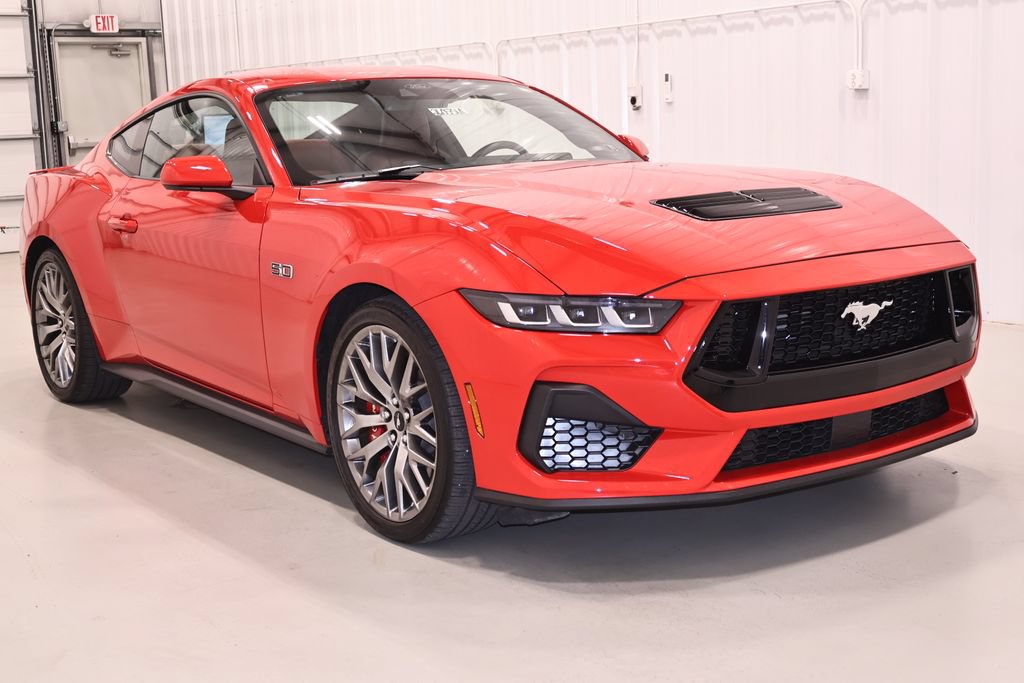Certified 2024 Ford Mustang GT Premium RWD image 4