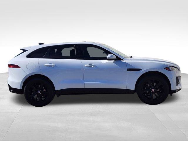 Used 2023 Jaguar F-PACE S image 10