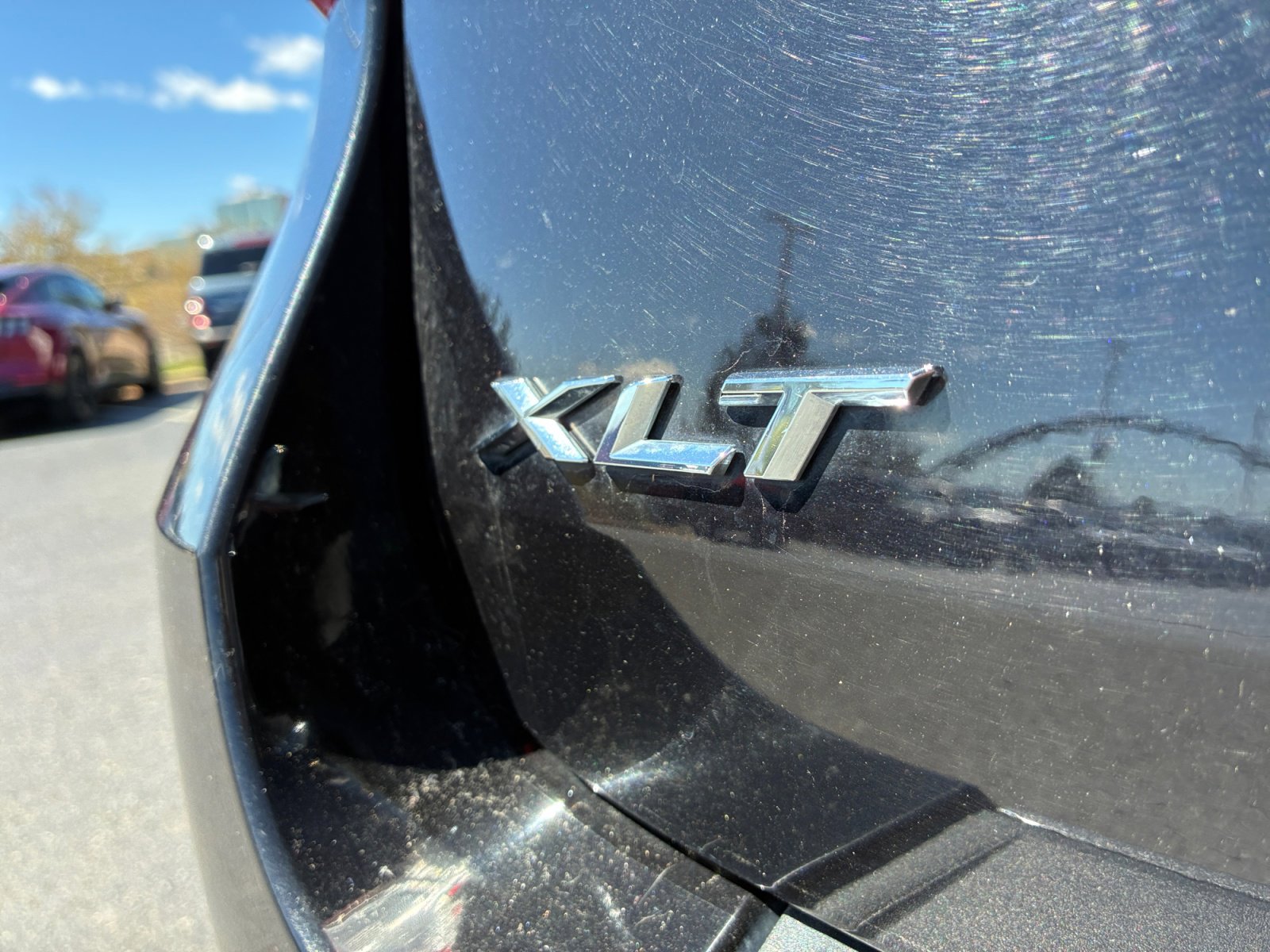 Certified 2021 Ford Explorer XLT w/ Equipment Group 202A image 23