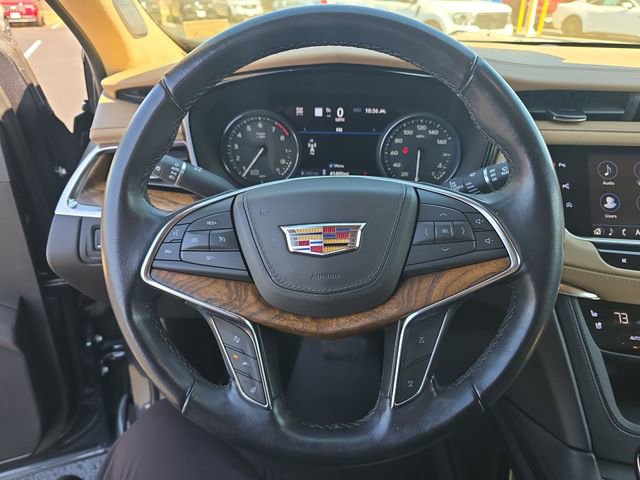 Used 2020 Cadillac XT5 Premium Luxury w/ Platinum Package AWD/4WD image 14
