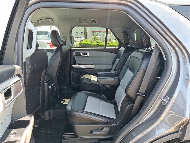 Certified 2023 Ford Explorer XLT w/ Equipment Group 202A AWD/4WD image 26