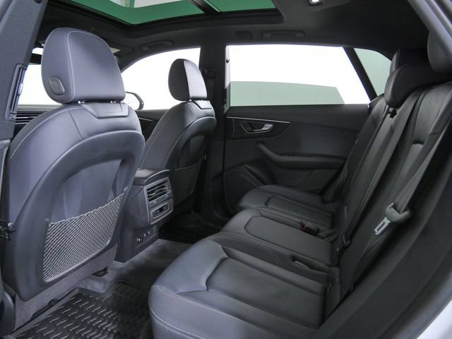 Used 2021 Audi Q8 Premium AWD/4WD image 19