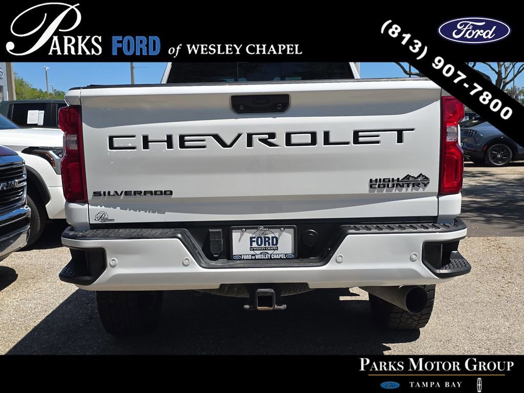 Used 2022 Chevrolet Silverado 2500 High Country w/ LPO, Hitch Package image 4