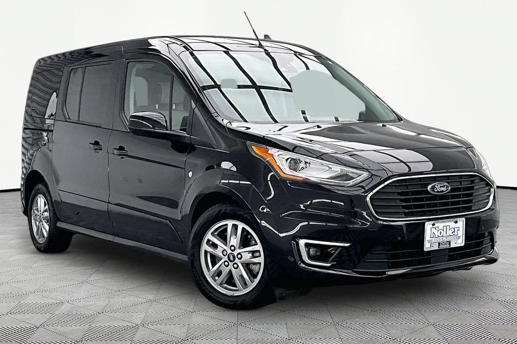 Certified 2023 Ford Transit Connect Titanium w/ Trailer Tow Package FWD image 12