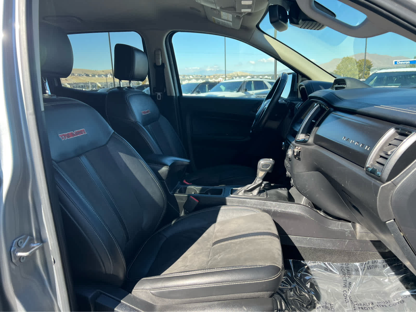 Certified 2023 Ford Ranger Lariat w/ Tremor Off-Road Package AWD/4WD image 17