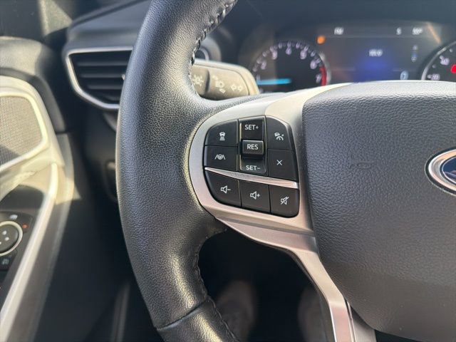 Certified 2022 Ford Explorer XLT w/ Equipment Group 202A image 47