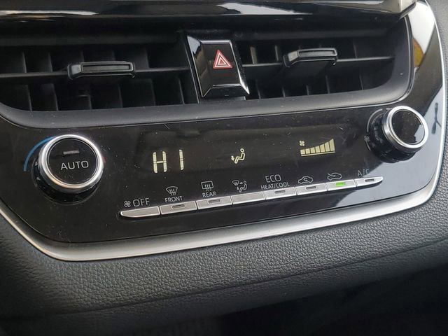 Used 2022 Toyota Corolla LE image 17