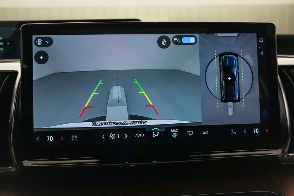 Certified 2025 Ford Expedition King Ranch image 21