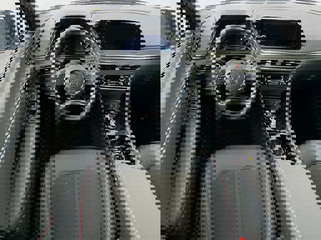 Used 2023 Hyundai Sonata SEL Plus image 12