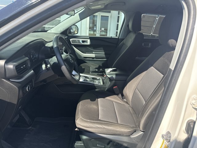 Certified 2024 Ford Explorer XLT AWD/4WD image 12