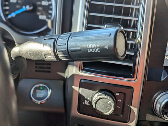 Certified 2021 Ford F250 Platinum w/ FX4 Off-Road Package image 26