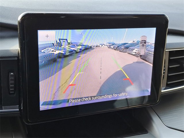 Certified 2022 Ford Explorer XLT w/ Equipment Group 202A image 14