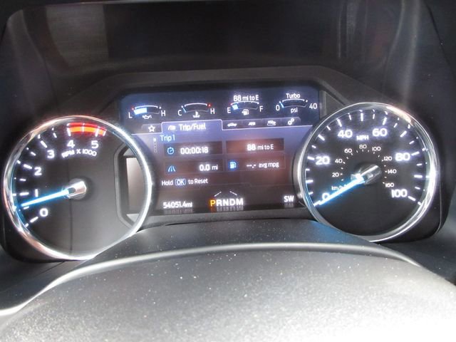 Certified 2021 Ford F350 Platinum w/ Tremor Off-Road Package AWD/4WD image 18