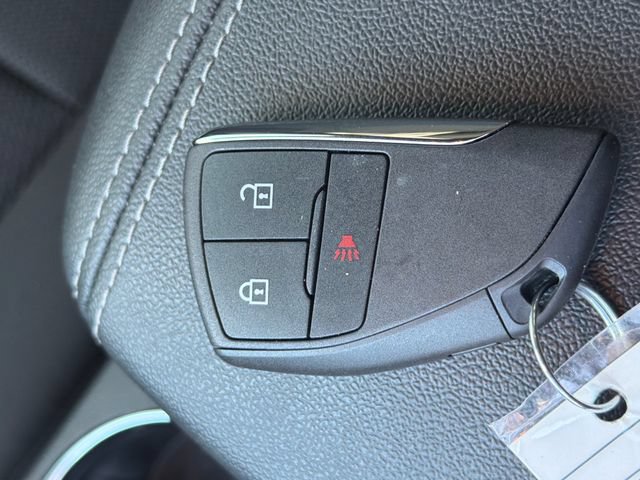 Used 2025 GMC Canyon Elevation RWD image 19