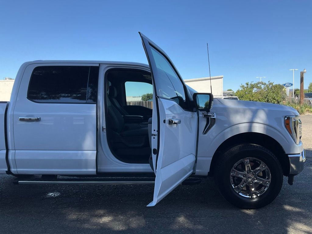 Certified 2022 Ford F150 XLT w/ Equipment Group 302A High image 67