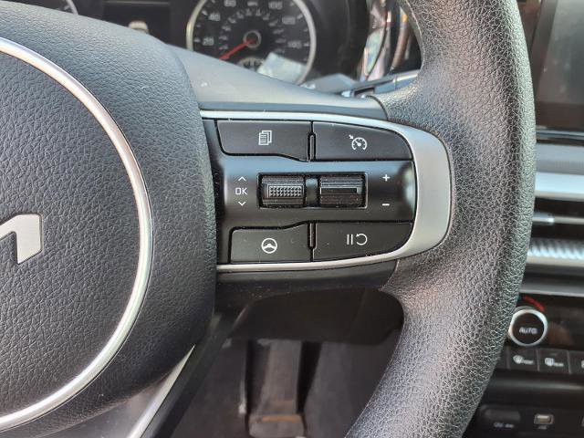 Used 2024 Kia K5 LXS FWD image 11