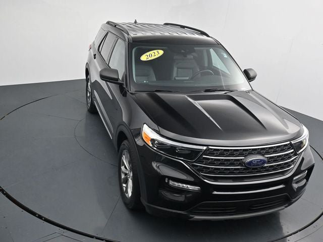Certified 2023 Ford Explorer XLT w/ Equipment Group 202A AWD/4WD image 20