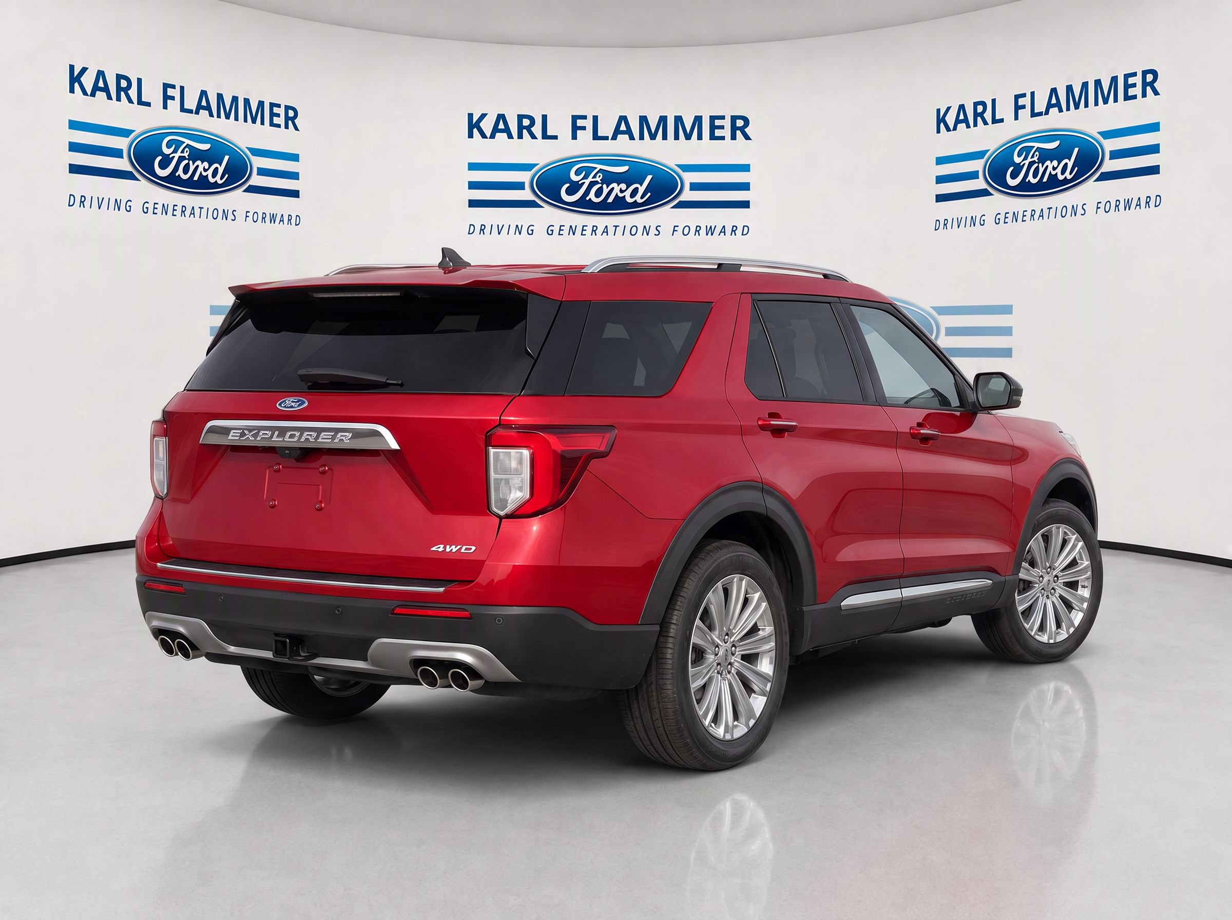 Certified 2021 Ford Explorer King Ranch w/ Premium Technology Package AWD/4WD image 3