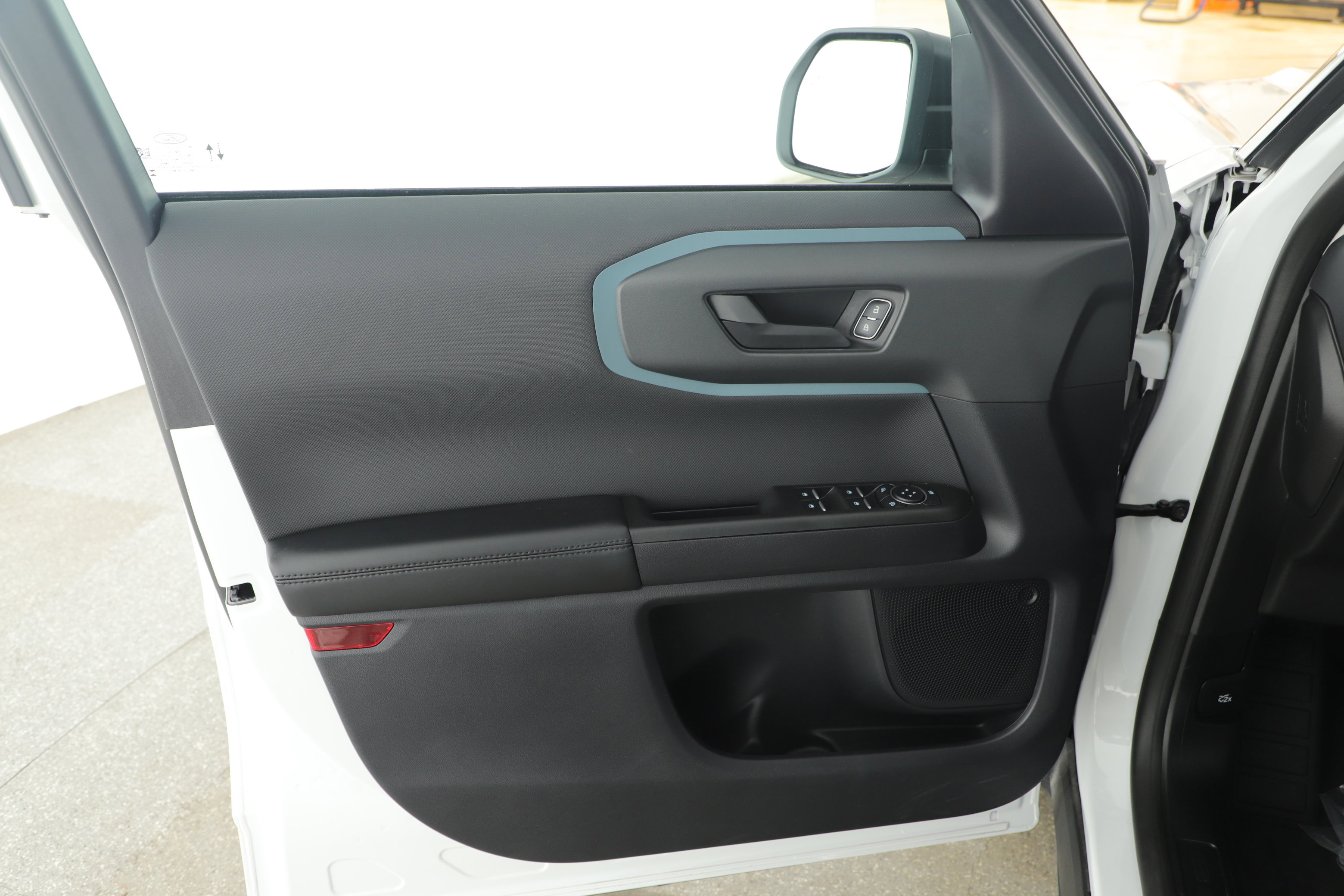 Certified 2024 Ford Bronco Sport Badlands image 8