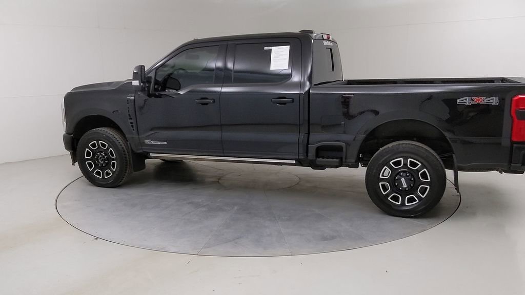 Certified 2025 Ford F250 Platinum AWD/4WD image 19