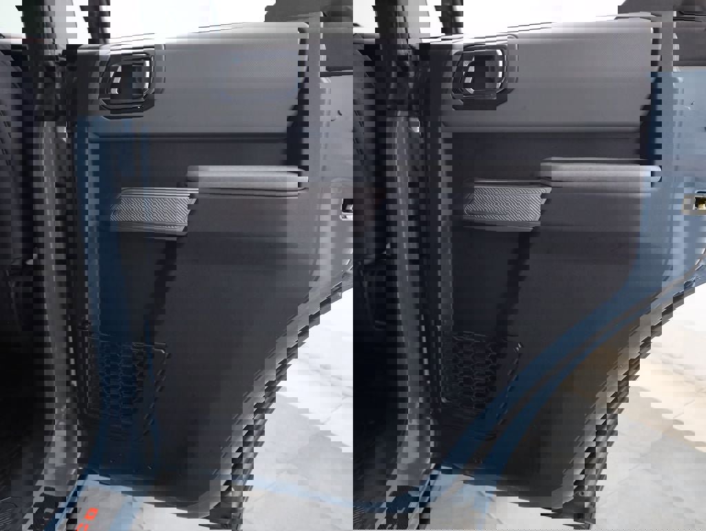 Certified 2022 Ford Bronco Black Diamond w/ Sasquatch Package image 16