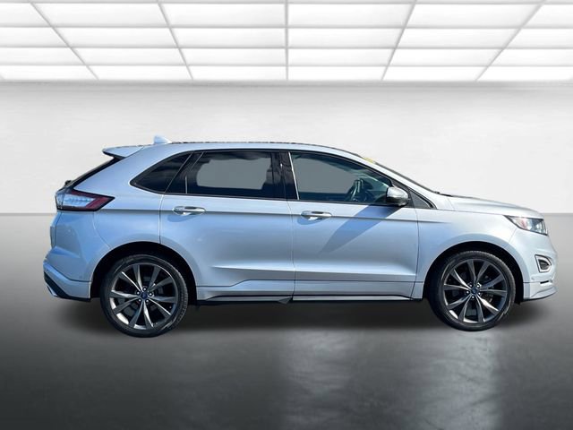 Certified 2018 Ford Edge Sport w/ Equipment Group 401A AWD/4WD image 3