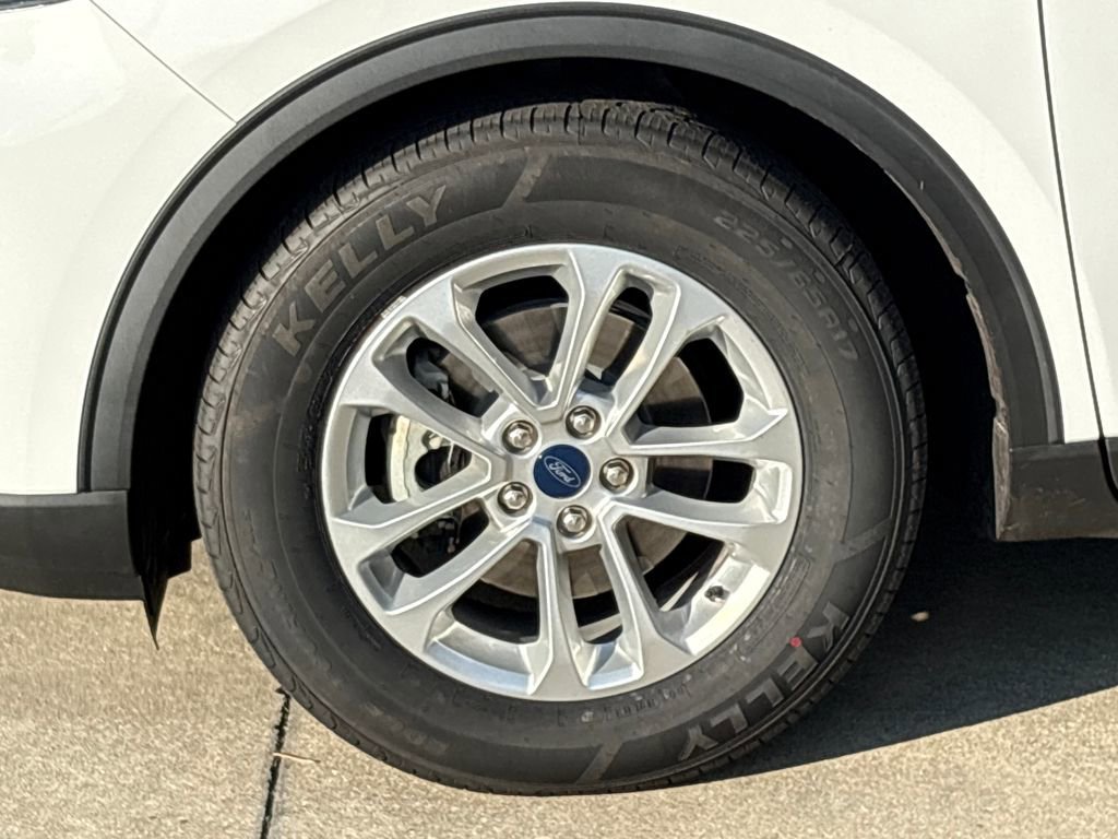 Certified 2022 Ford Escape SE image 13