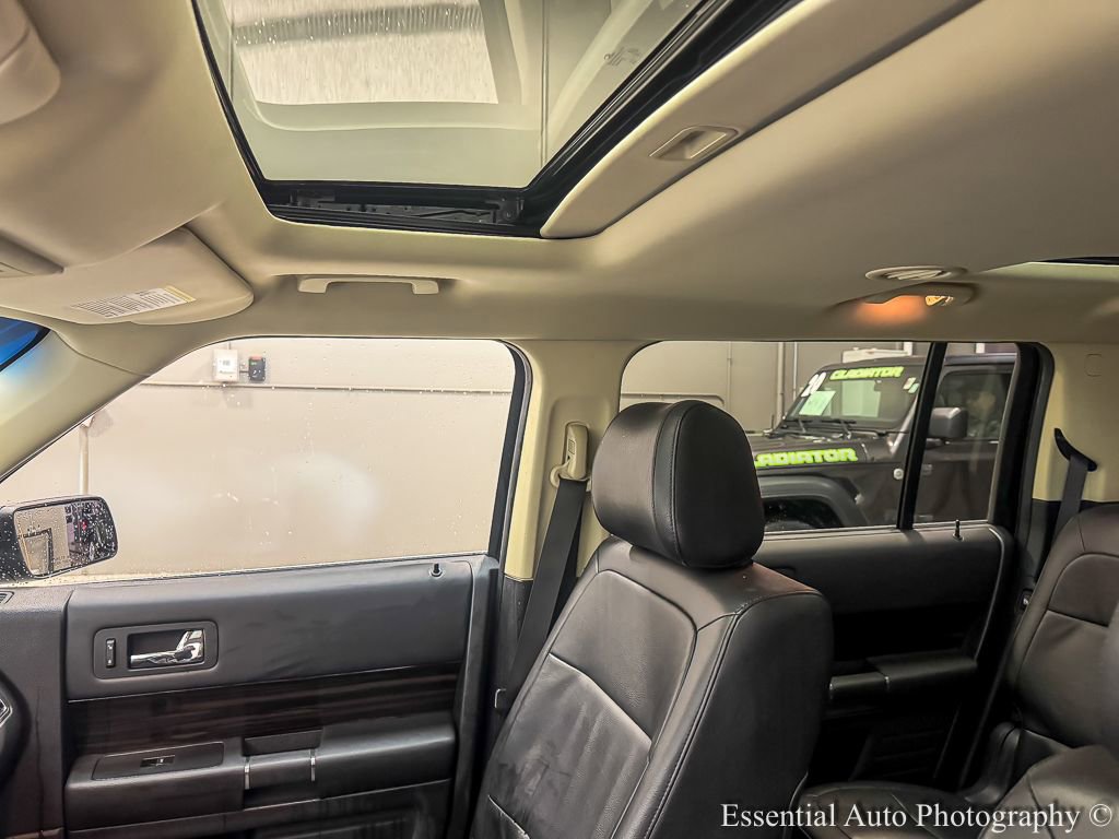 Certified 2019 Ford Flex SEL w/ Equipment Group 202A image 12