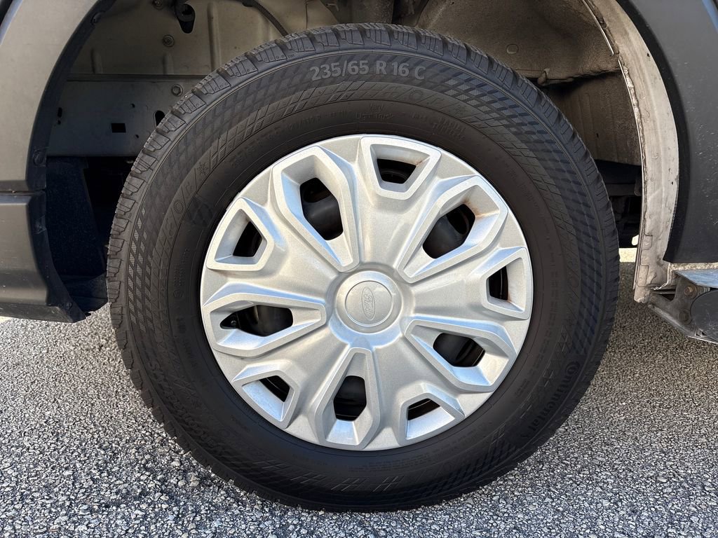 Certified 2025 Ford Transit 250 Low Roof w/ Exterior Upgrade Package RWD image 14