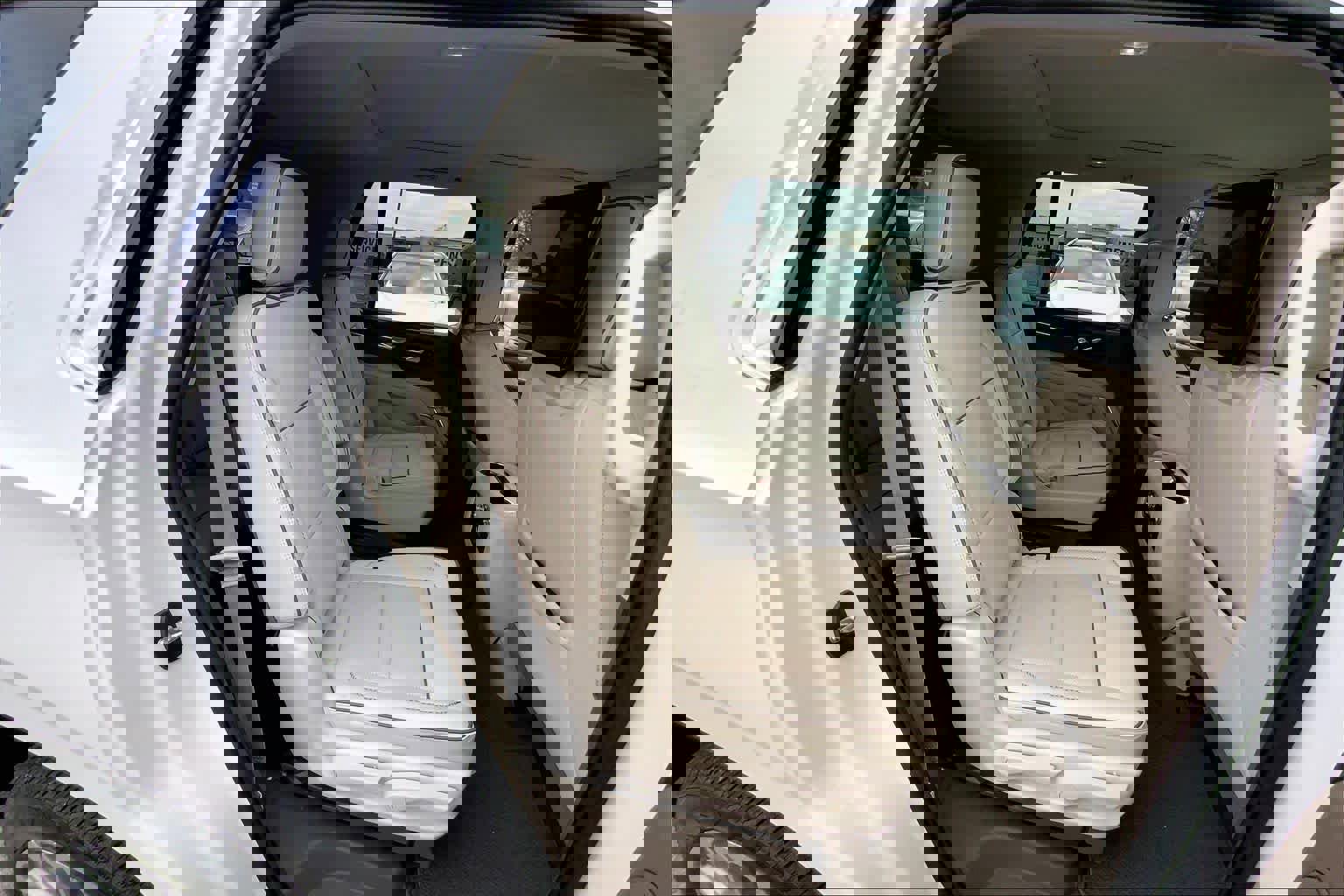 Used 2021 GMC Yukon Denali w/ Denali Premium Package image 20