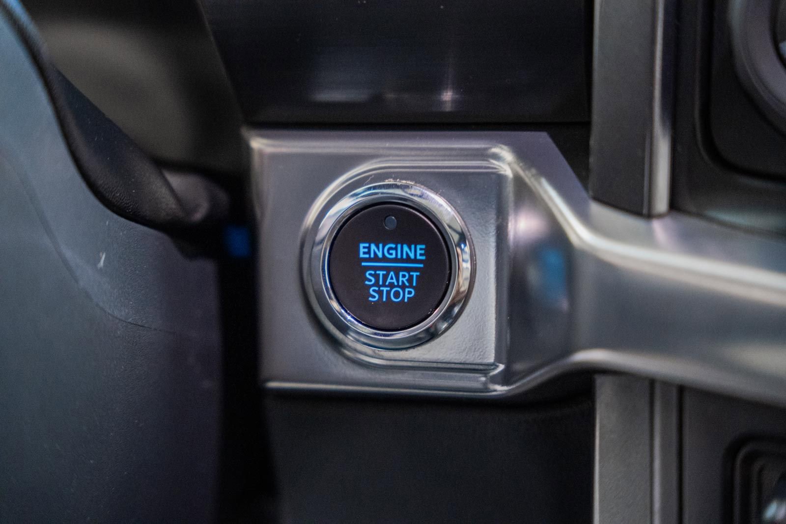 Certified 2023 Ford F150 Lariat w/ Equipment Group 502A High image 36