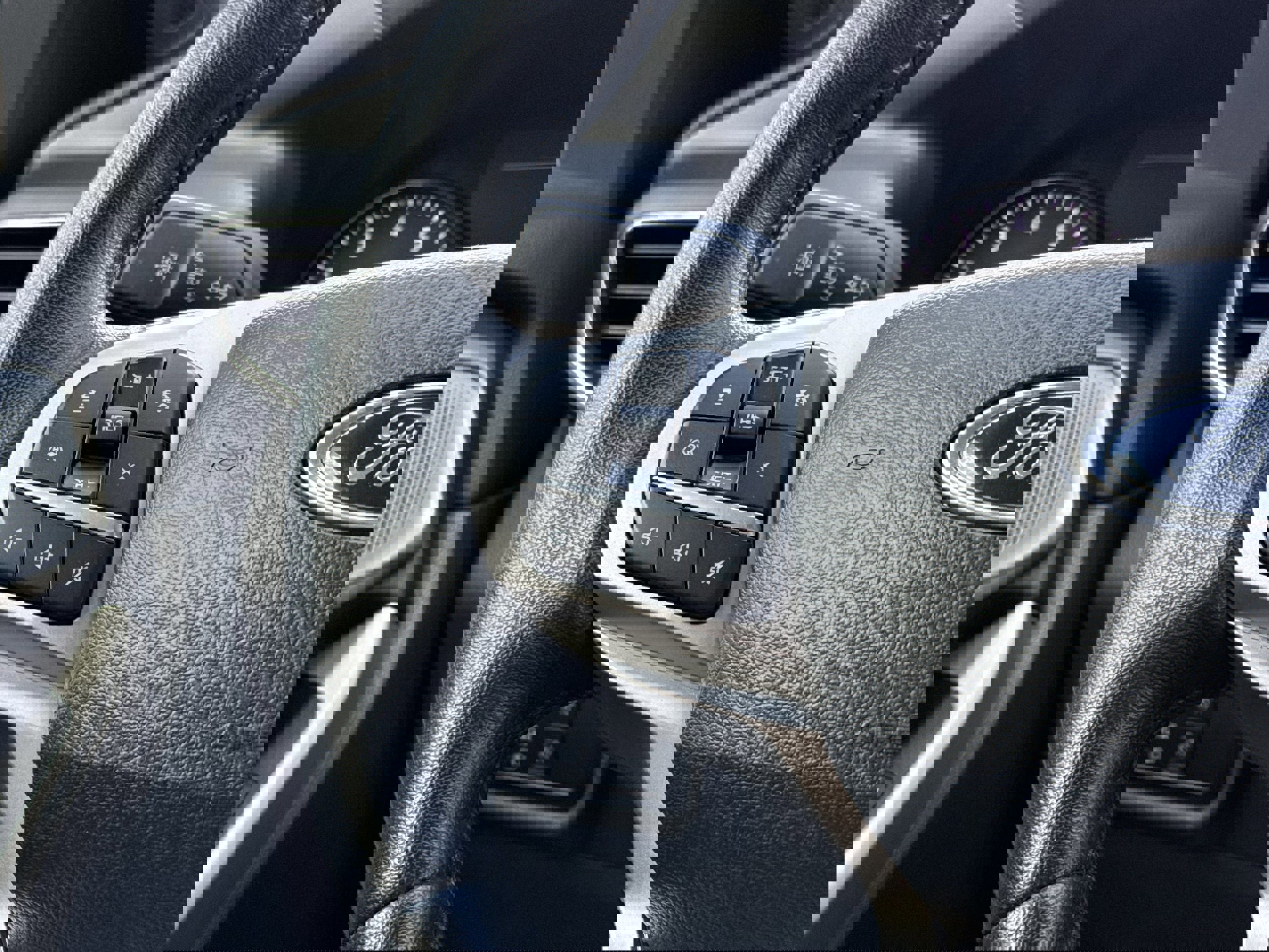 Certified 2023 Ford Explorer Limited w/ Limited Technology Package image 15