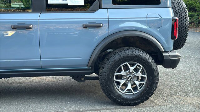 Certified 2025 Ford Bronco Badlands AWD/4WD image 13