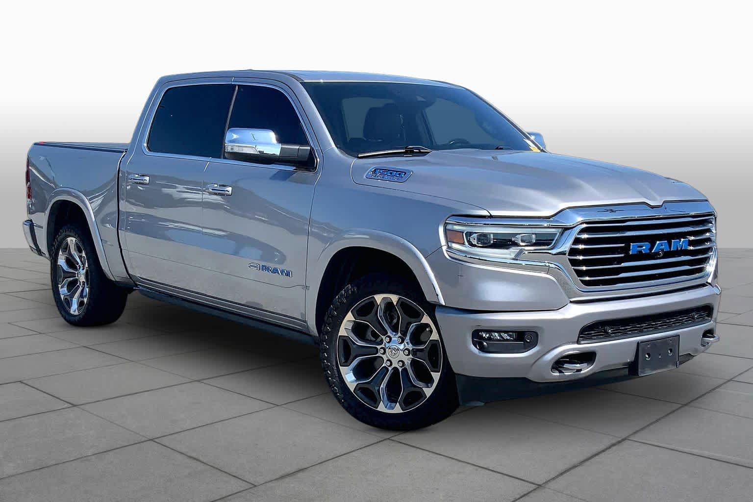 Used 2022 RAM 1500 Limited AWD/4WD image 3