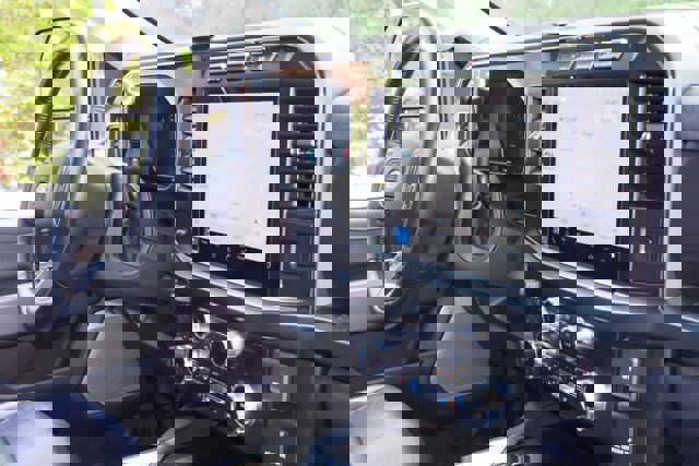 Certified 2024 Ford F250 Lariat w/ Sport Appearance Package image 11