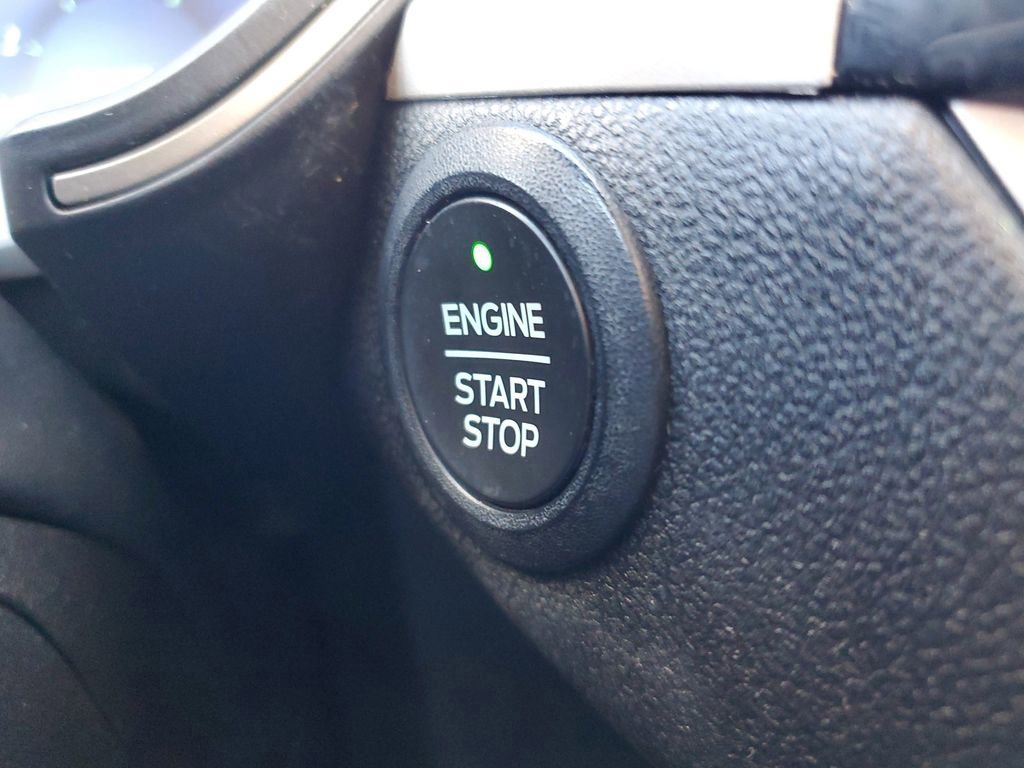 Certified 2022 Ford Escape SEL w/ Technology Package image 23