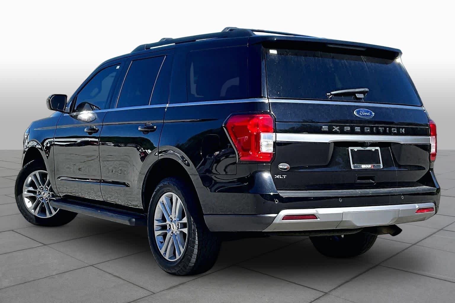 Certified 2024 Ford Expedition XLT AWD/4WD image 12