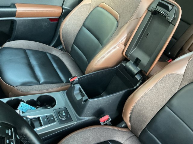 Certified 2025 Ford Bronco Sport Outer Banks w/ Outer Banks Tech Package+ AWD/4WD image 27