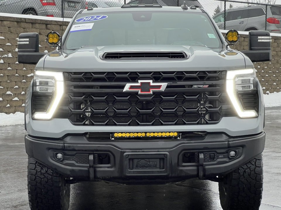 Used 2024 Chevrolet Silverado 2500 ZR2 w/ ZR2 Bison Edition image 7