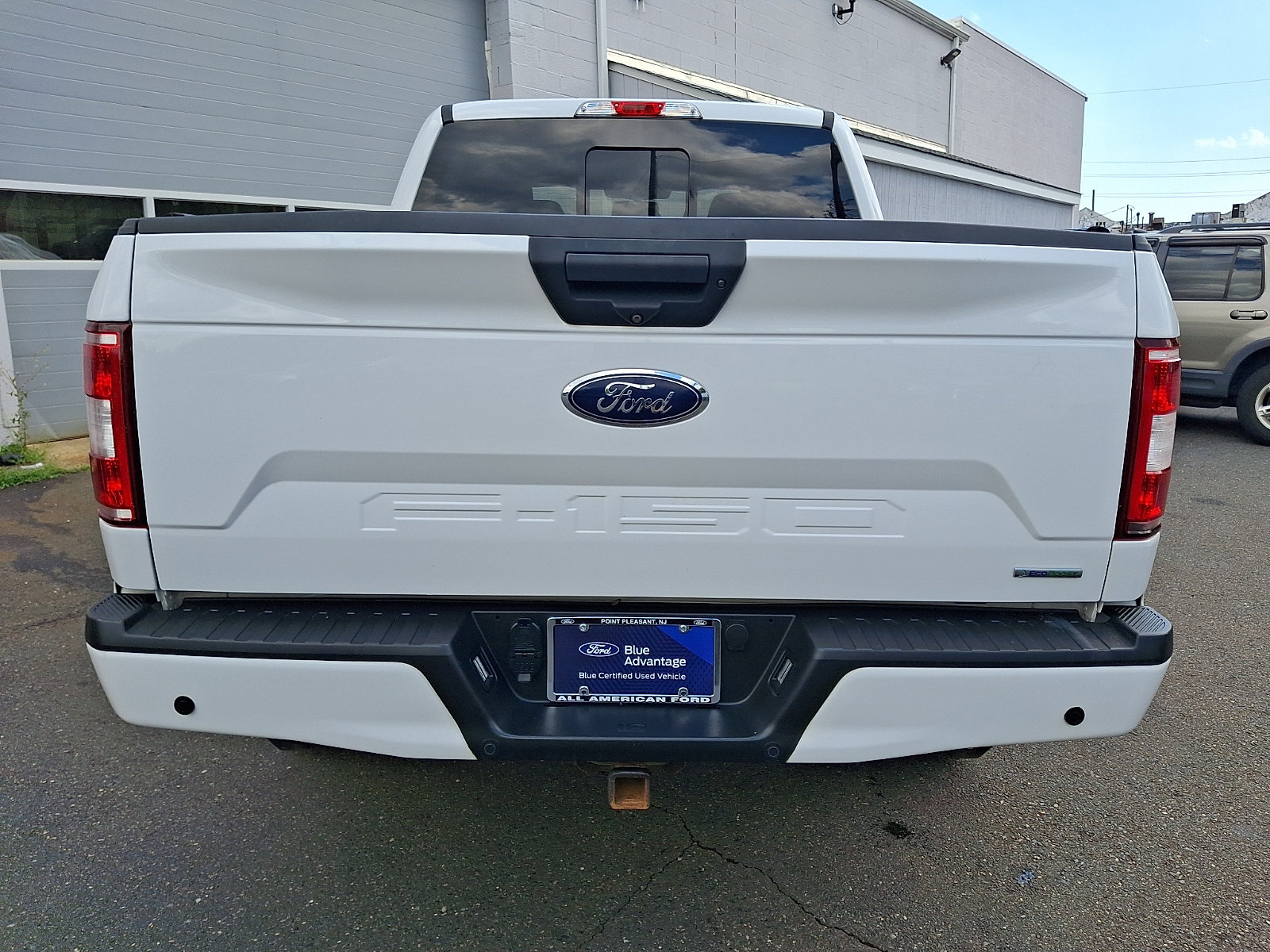 Certified 2019 Ford F150 XLT w/ Equipment Group 302A Luxury AWD/4WD image 9