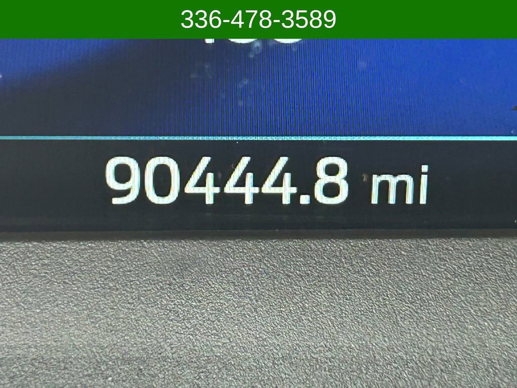 Certified 2021 Ford Escape SEL w/ Technology Package image 9