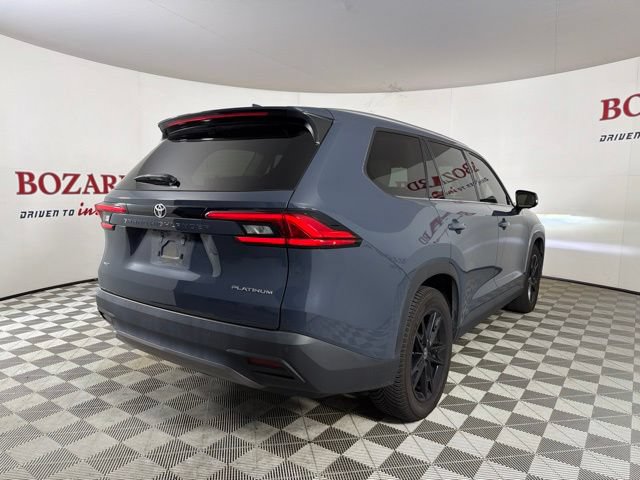Used 2024 Toyota Grand Highlander AWD image 12