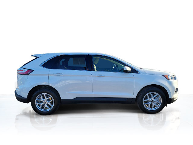 Certified 2024 Ford Edge SEL w/ Convenience Package AWD/4WD image 8