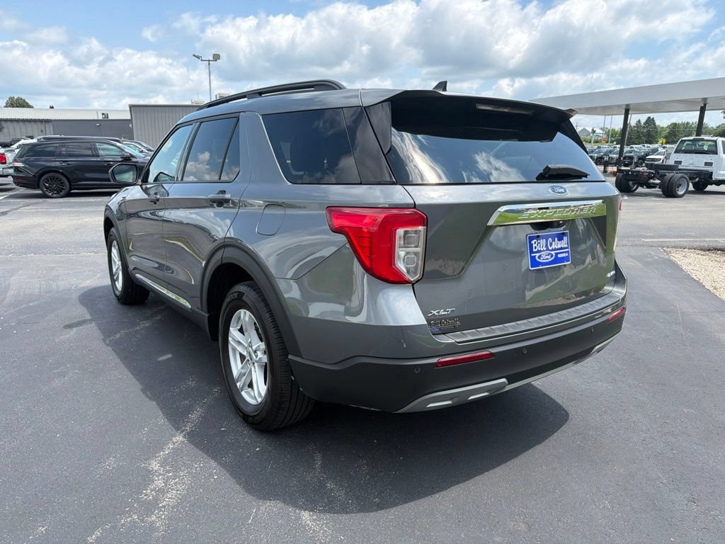 Certified 2024 Ford Explorer XLT w/ Equipment Group 202A AWD/4WD image 6