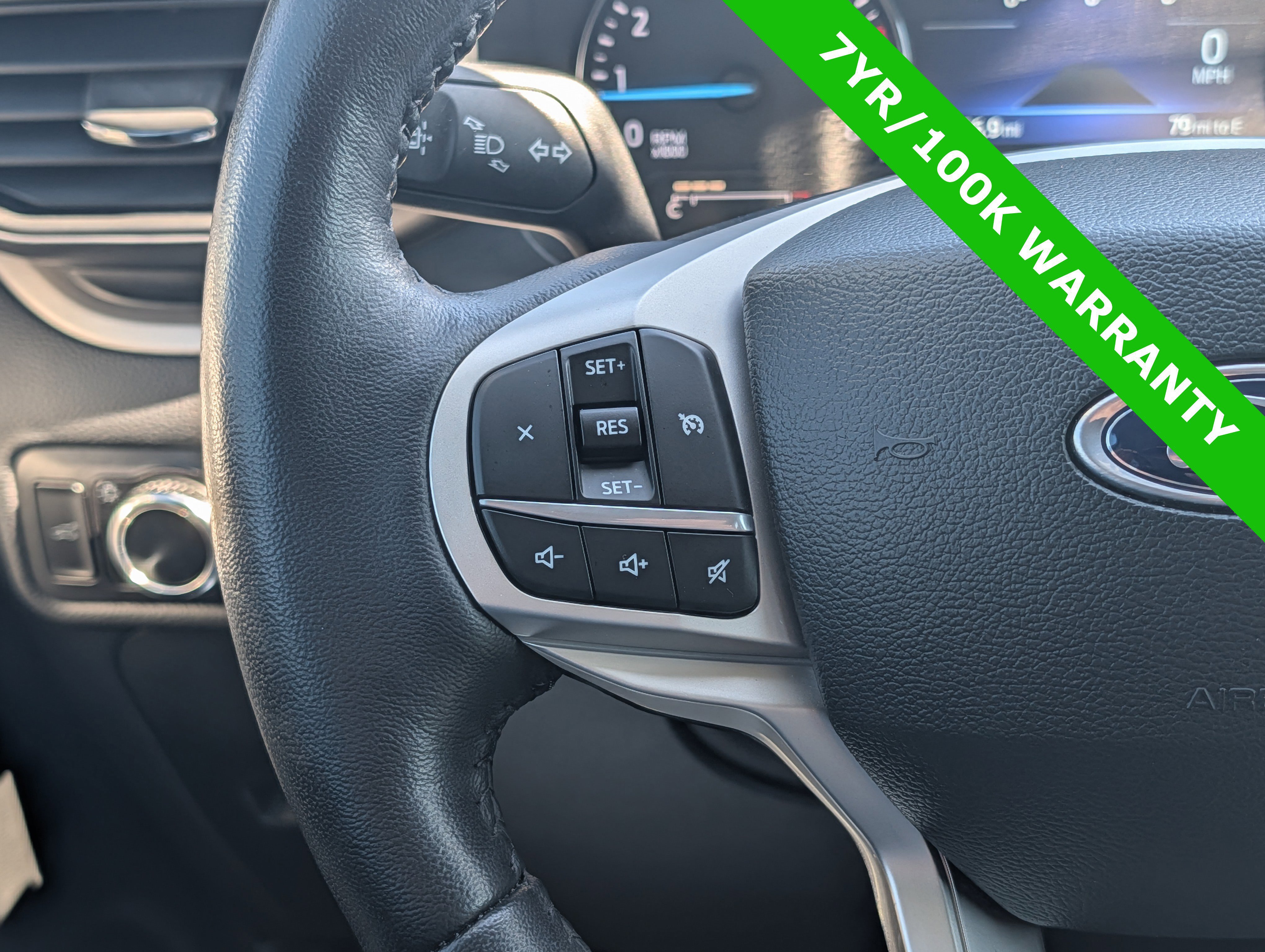 Certified 2023 Ford Explorer XLT image 25