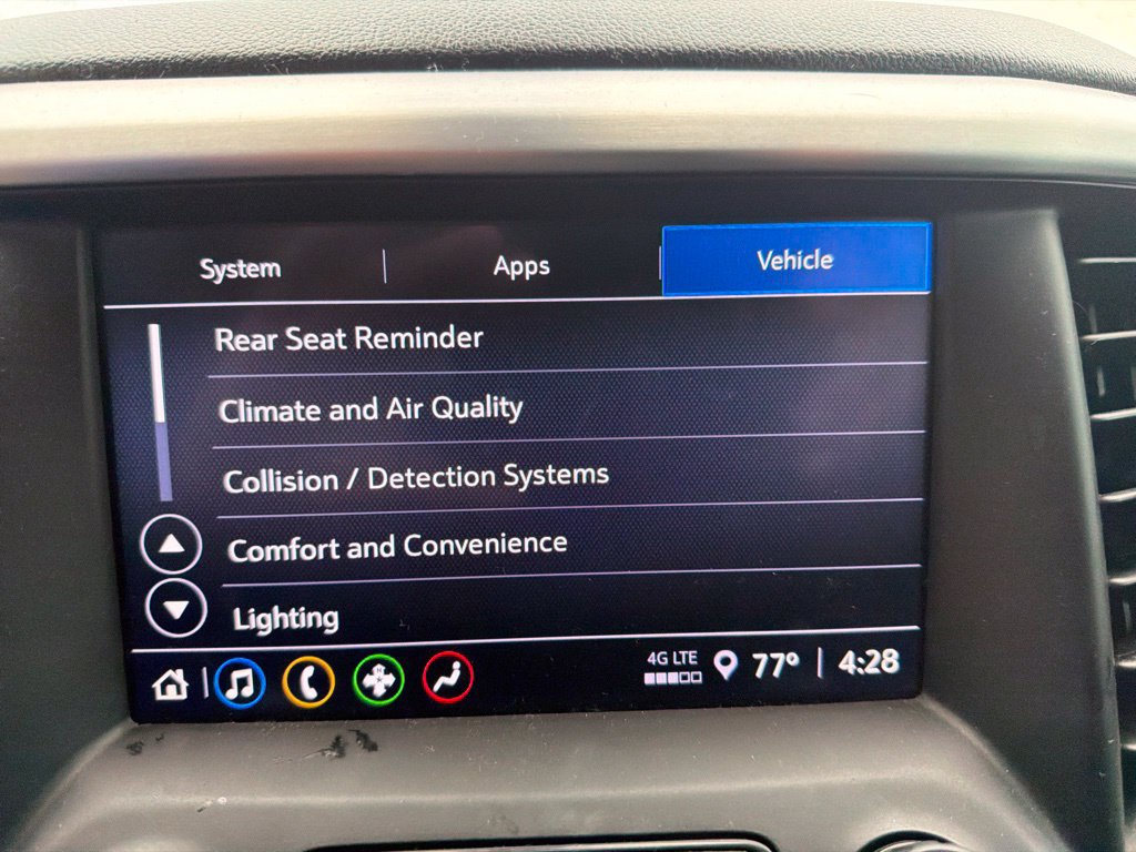 Used 2022 GMC Acadia SLE w/ Driver Convenience Package FWD image 34